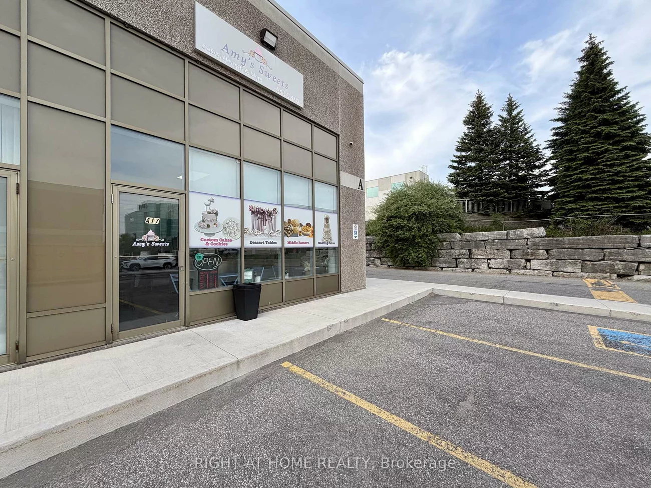 1550, 16TH, Headford Business Park, Richmond Hill