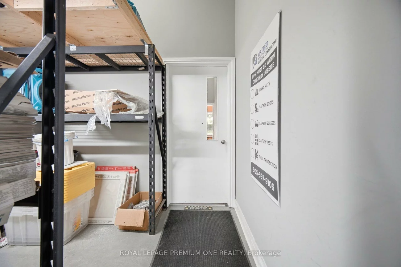 16, Sims, Beaver Creek Business Park, Richmond Hill