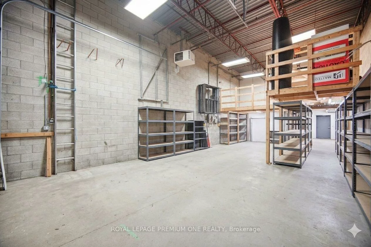 16, Sims, Beaver Creek Business Park, Richmond Hill