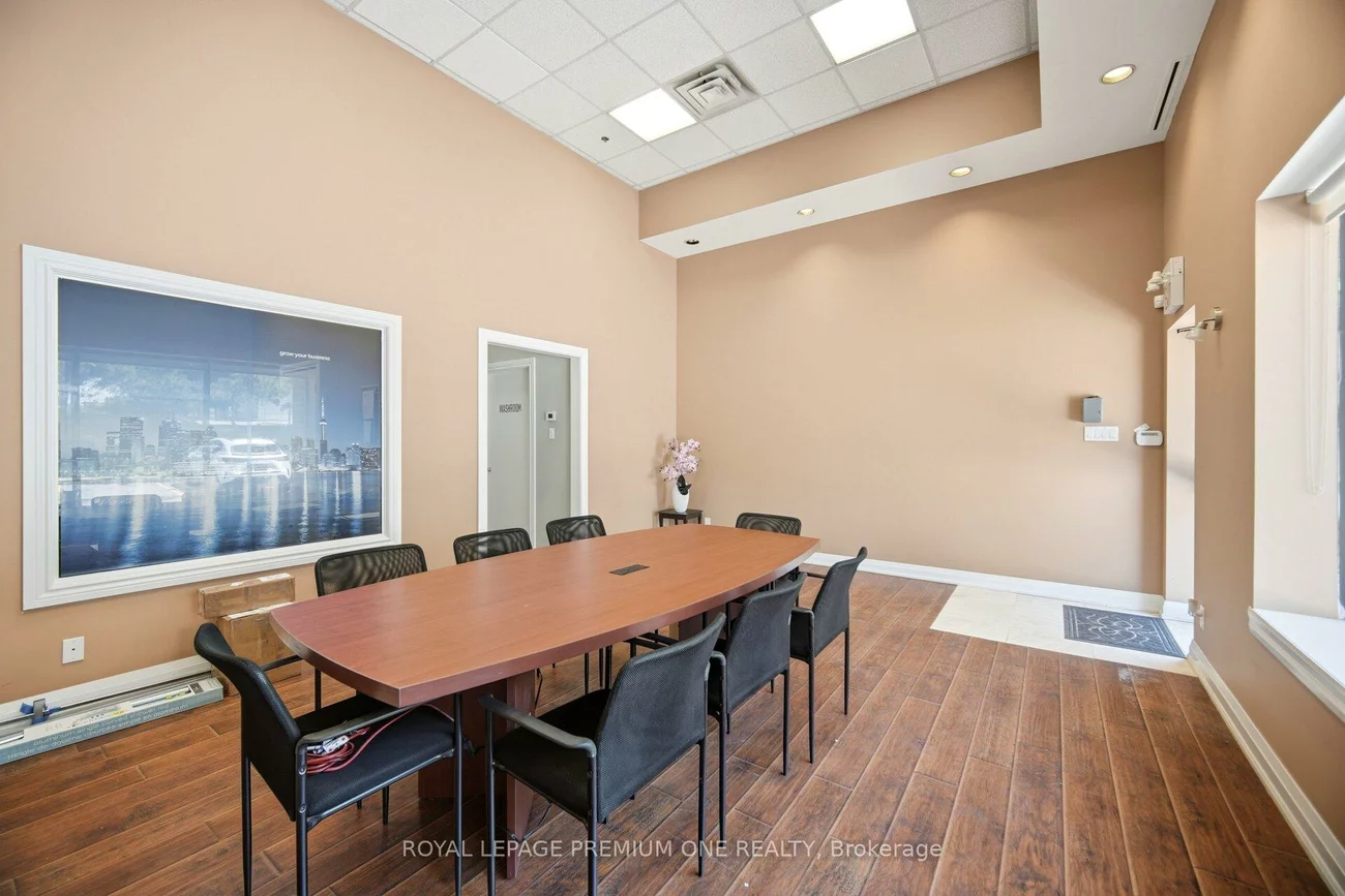 16, Sims, Beaver Creek Business Park, Richmond Hill