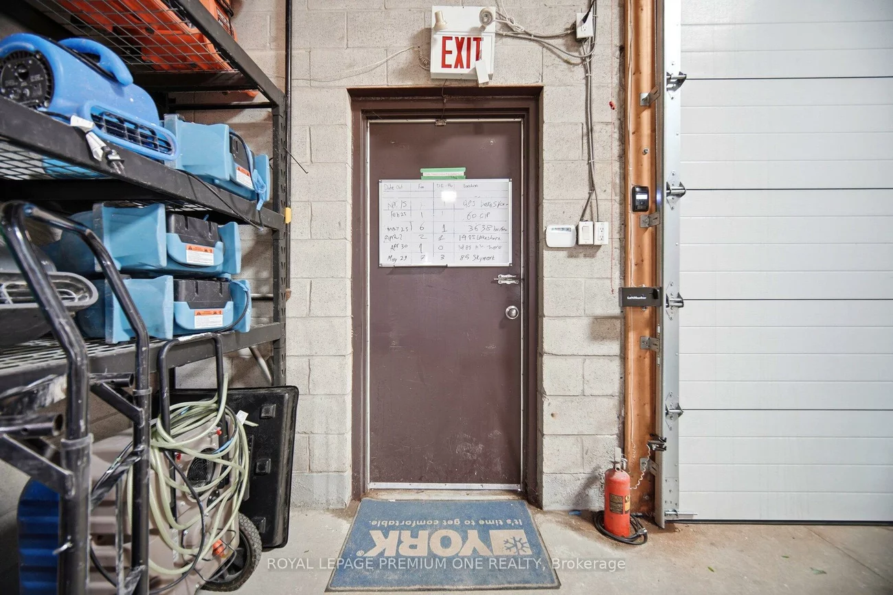 16, Sims, Beaver Creek Business Park, Richmond Hill