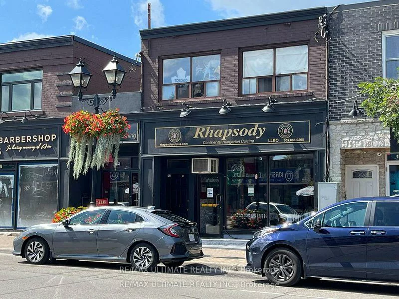 10152, Yonge, Mill Pond, Richmond Hill
