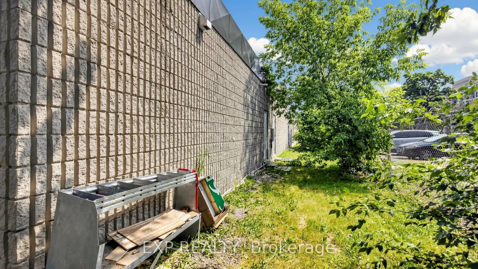 12960, Yonge, Oak Ridges, Richmond Hill
