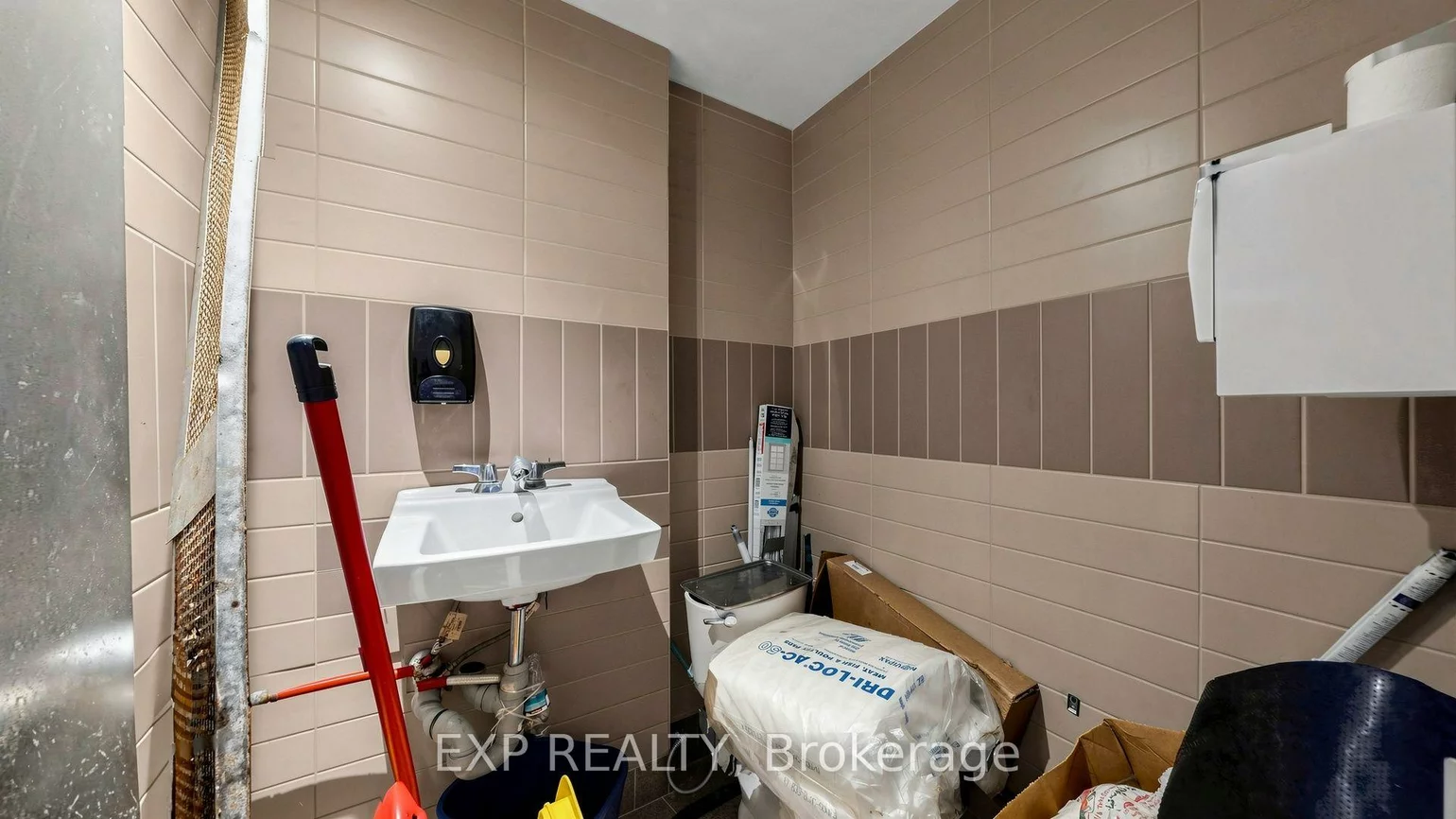 12960, Yonge, Oak Ridges, Richmond Hill