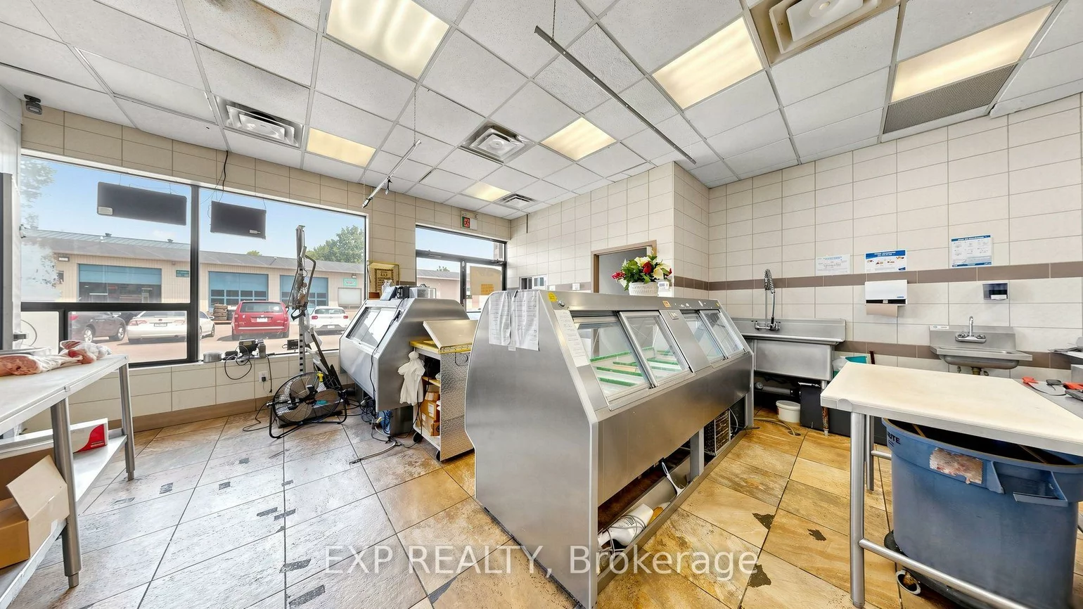 12960, Yonge, Oak Ridges, Richmond Hill