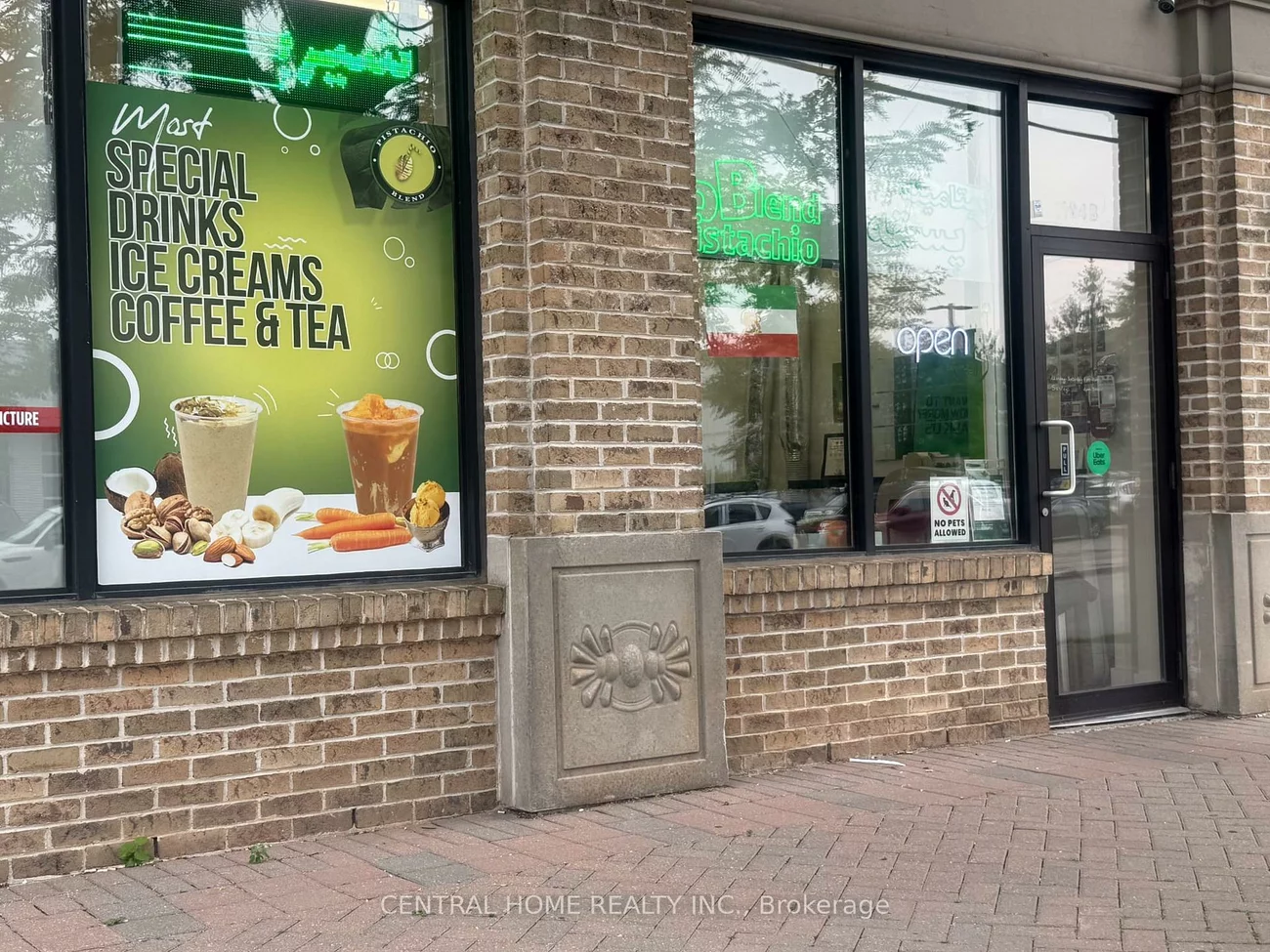 10376, Yonge St, Rural Richmond Hill, Richmond Hill