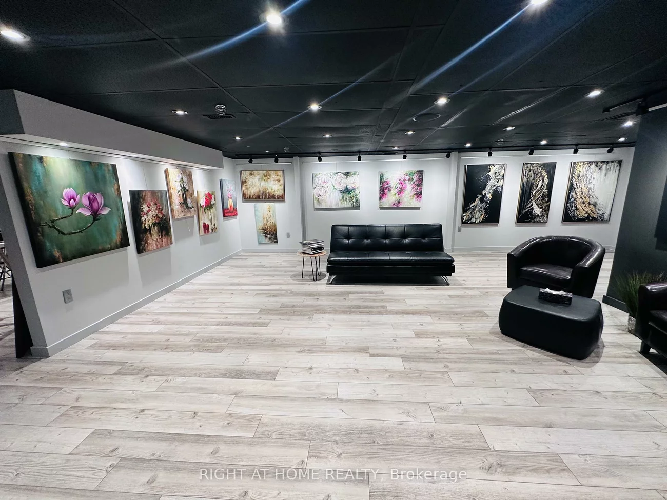 85, West Wilmot, Beaver Creek Business Park, Richmond Hill