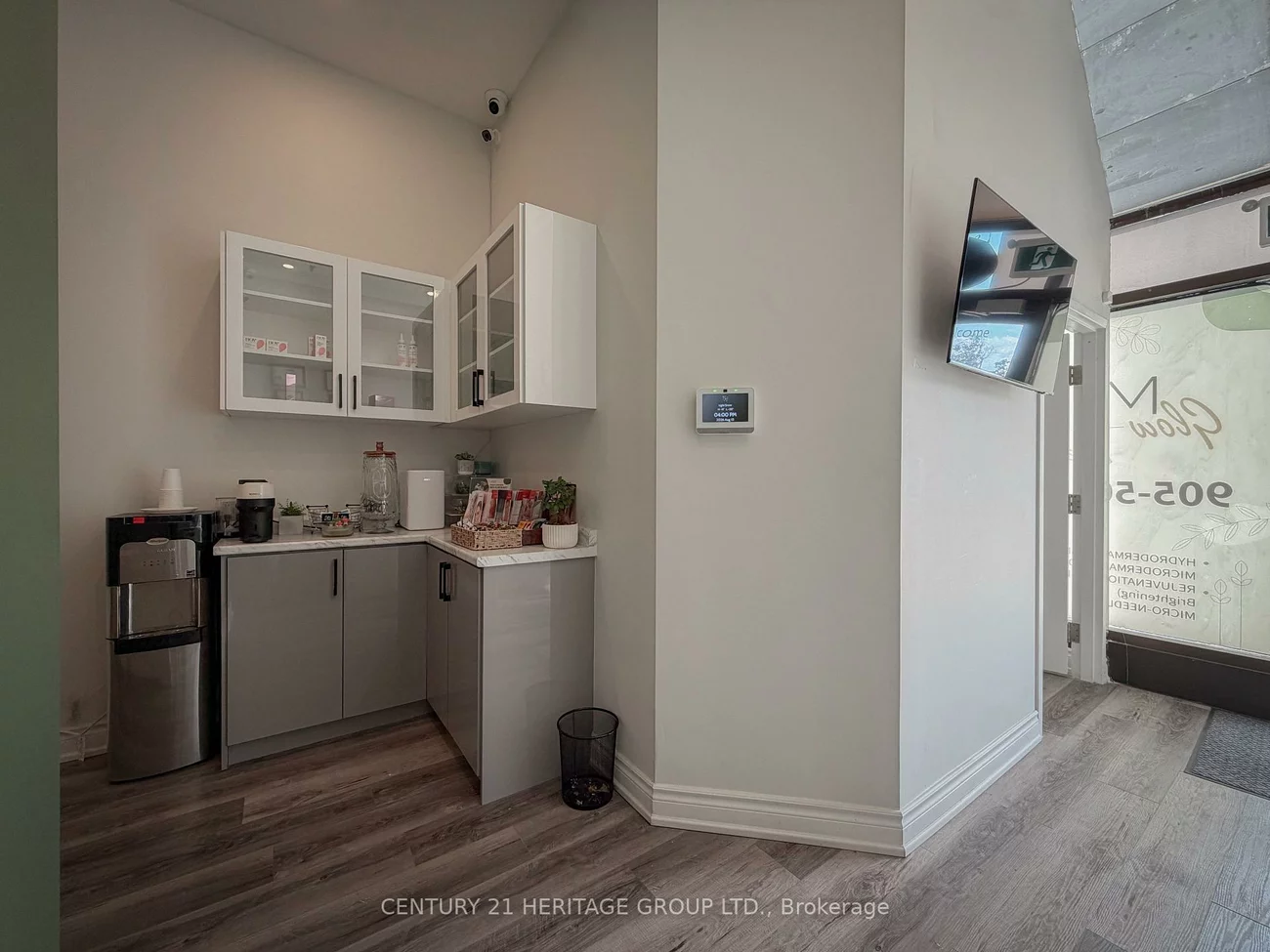 9737, Yonge, Harding, Richmond Hill