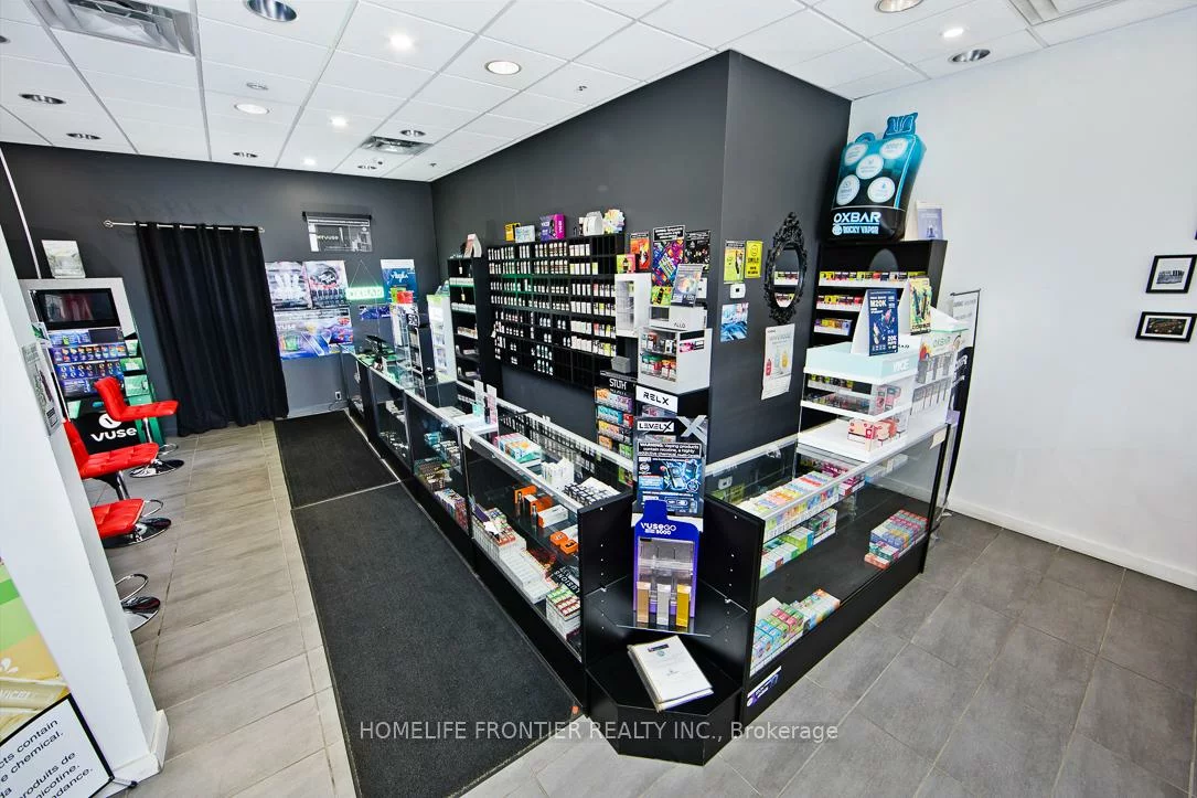 13390, Yonge, Oak Ridges, Richmond Hill