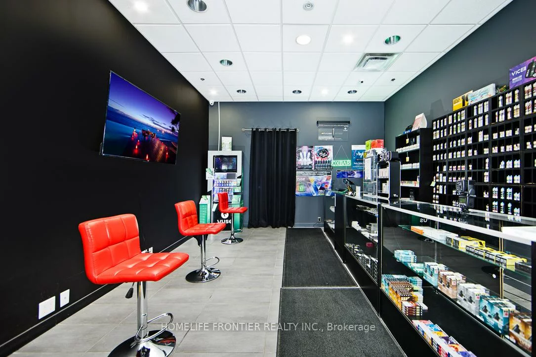 13390, Yonge, Oak Ridges, Richmond Hill