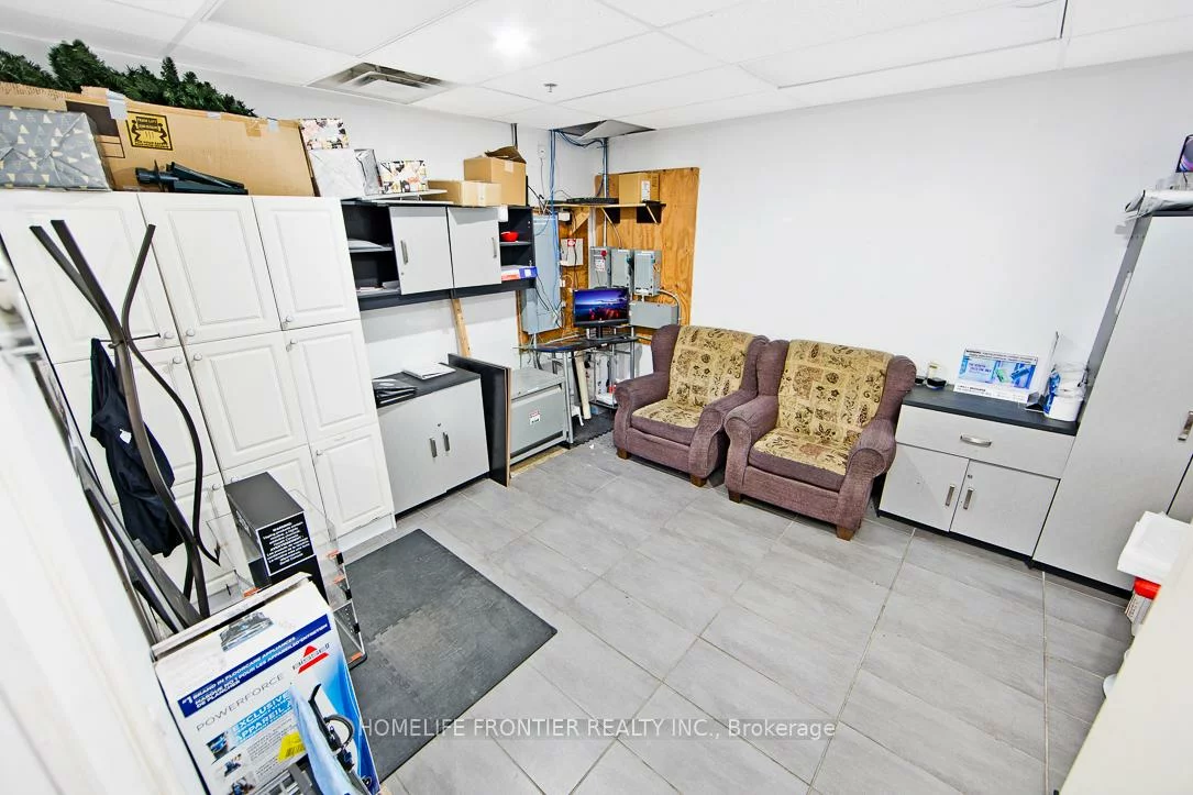 13390, Yonge, Oak Ridges, Richmond Hill