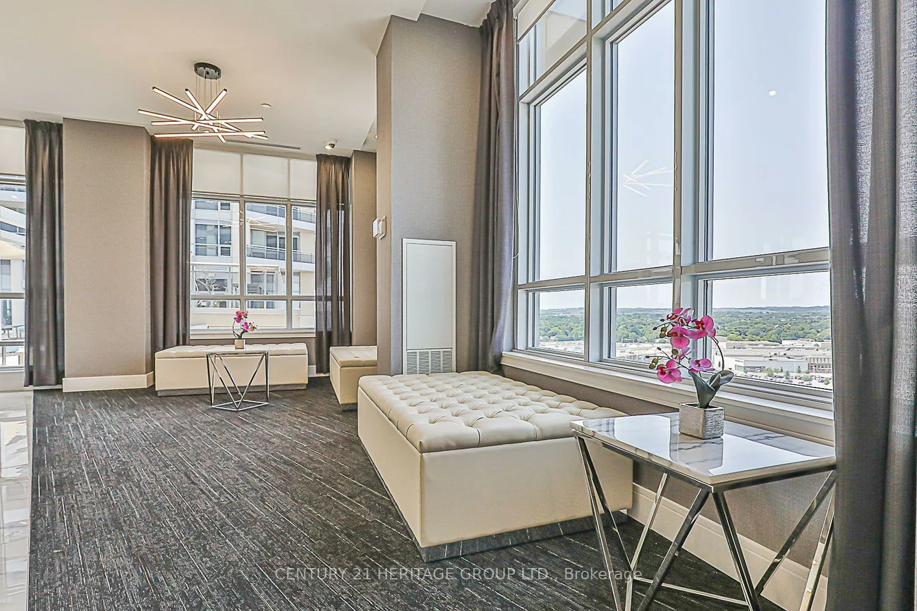 9205, Yonge, Langstaff, Richmond Hill