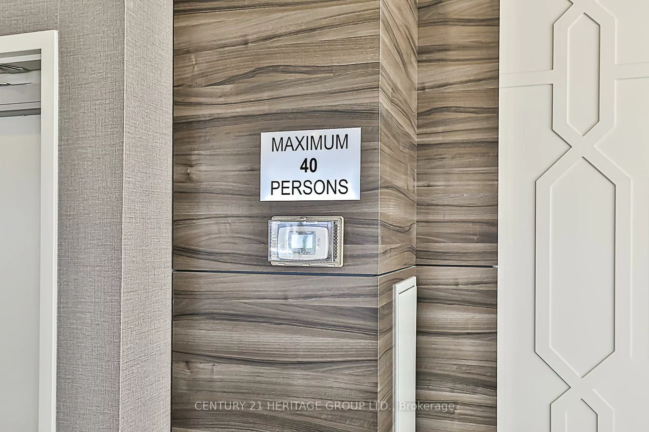 9205, Yonge, Langstaff, Richmond Hill