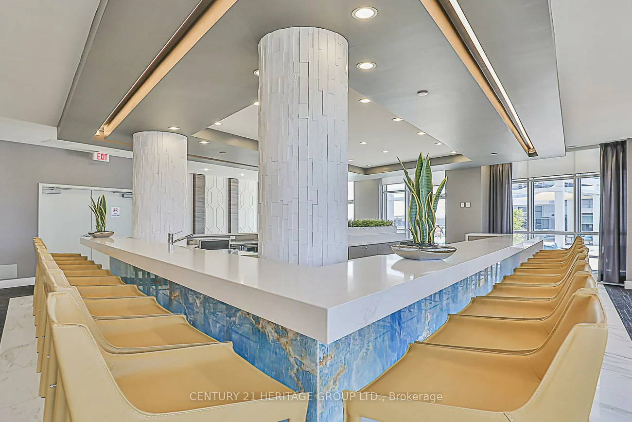 9205, Yonge, Langstaff, Richmond Hill