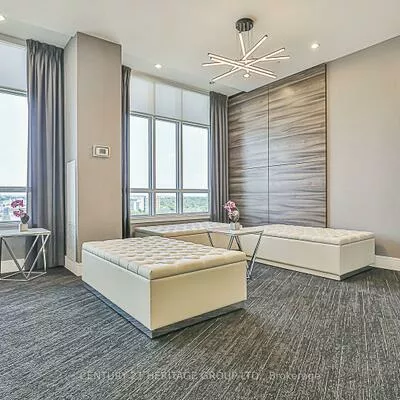 9205, Yonge, Langstaff, Richmond Hill