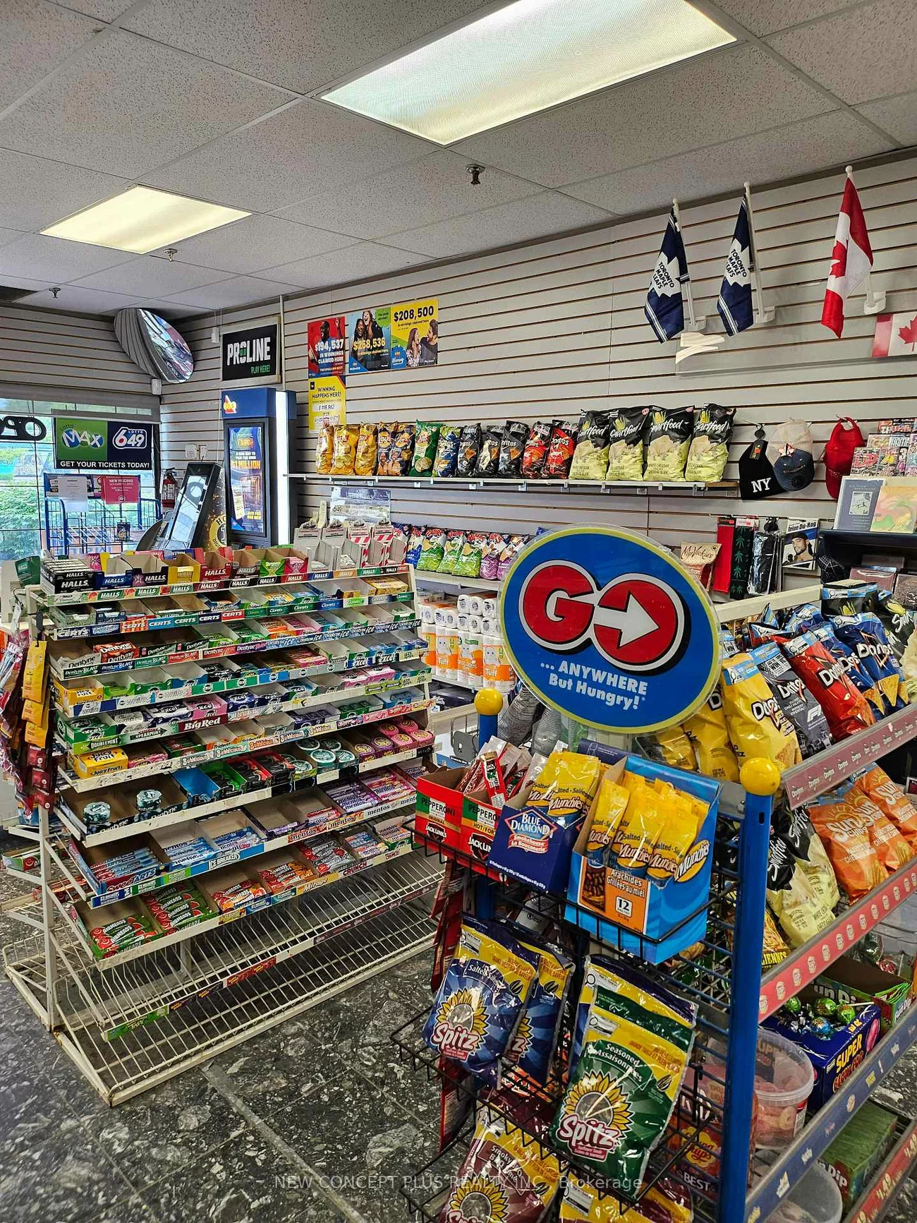 9555, Yonge, Observatory, Richmond Hill