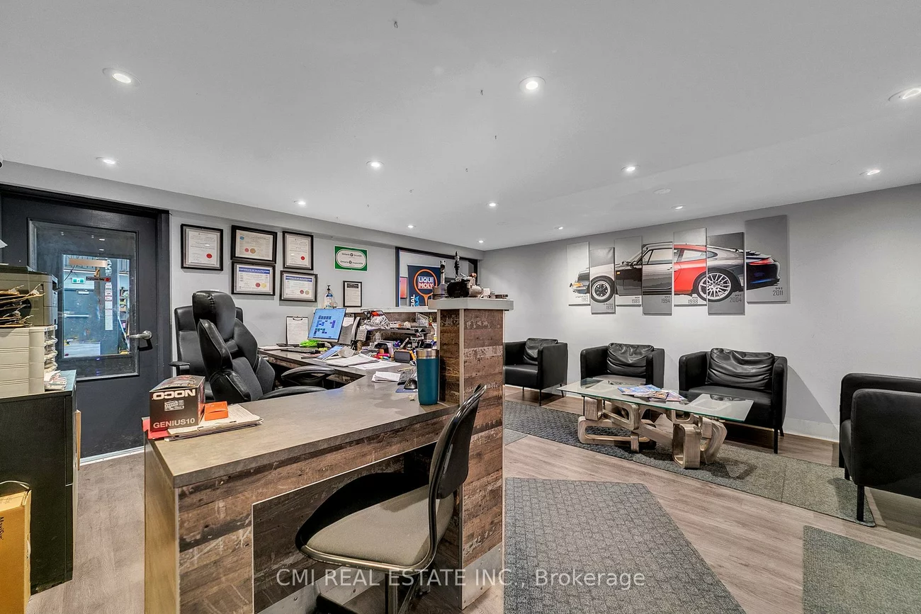 60, Industrial, Crosby, Richmond Hill