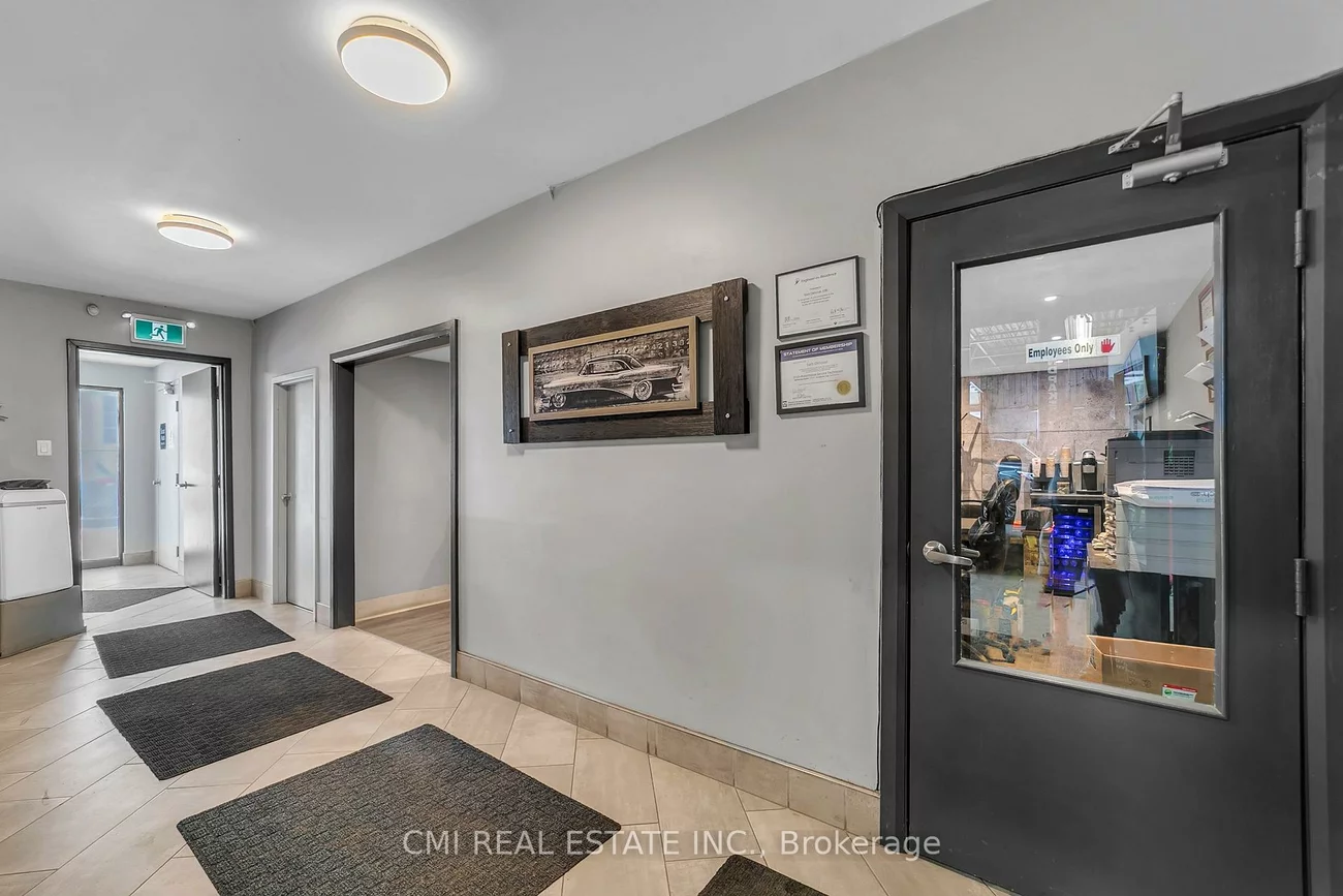 60, Industrial, Crosby, Richmond Hill