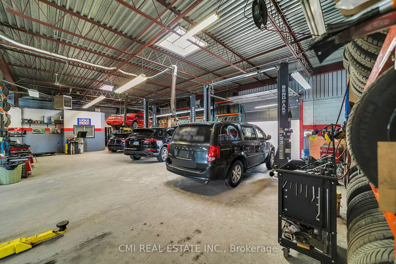 60, Industrial, Crosby, Richmond Hill