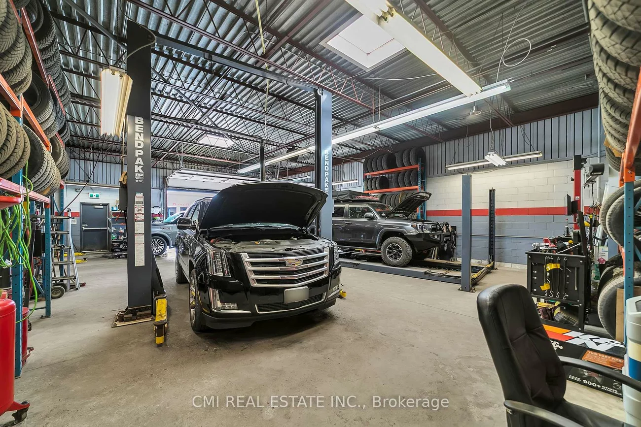 60, Industrial, Crosby, Richmond Hill