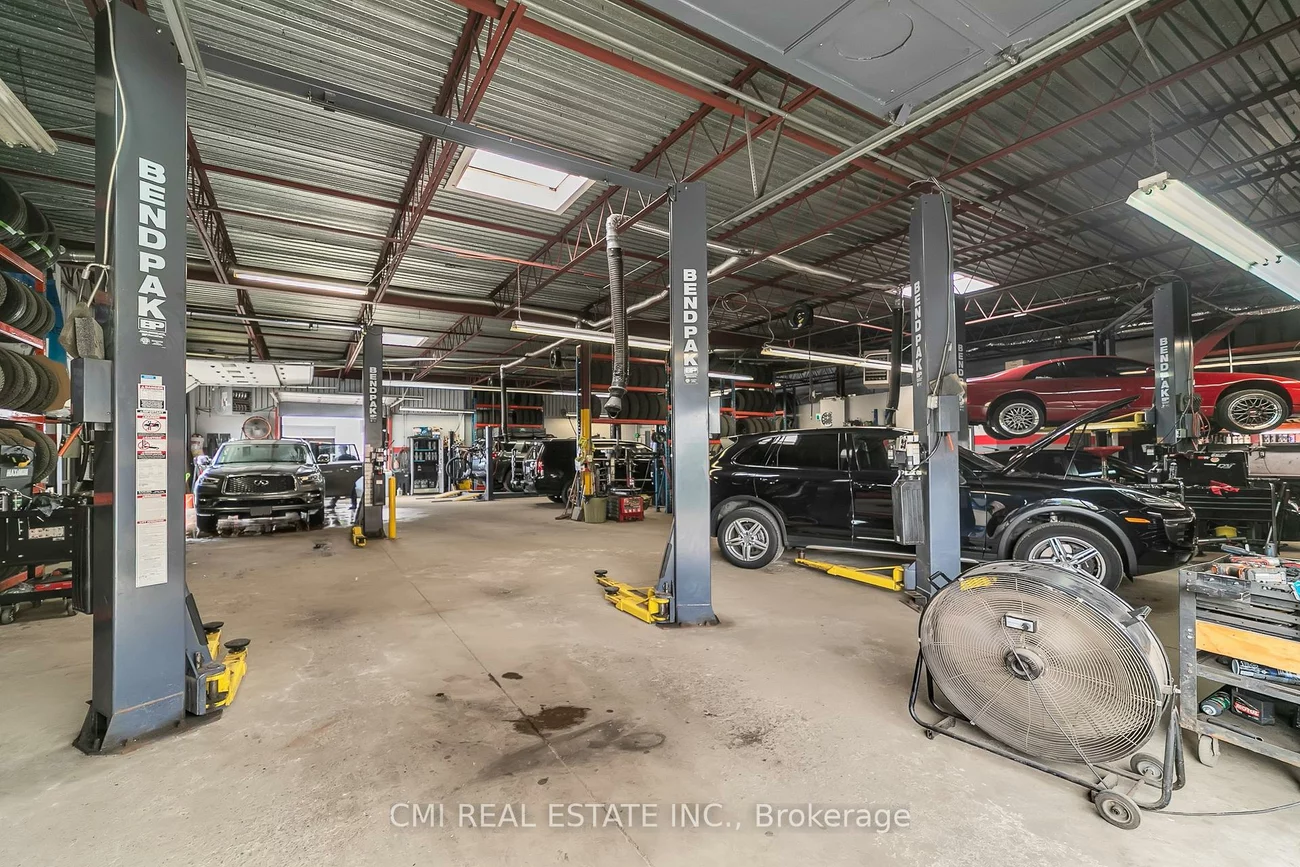 60, Industrial, Crosby, Richmond Hill