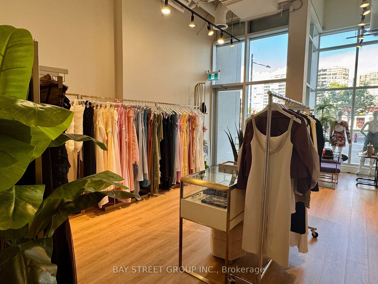9610, Yonge, North Richvale, Richmond Hill