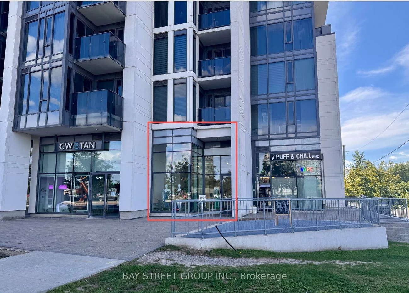 9610, Yonge, North Richvale, Richmond Hill