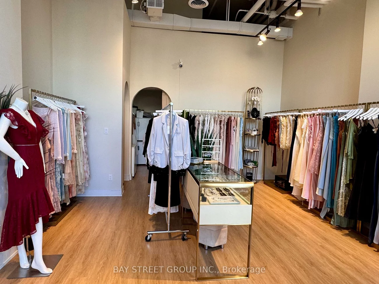 9610, Yonge, North Richvale, Richmond Hill