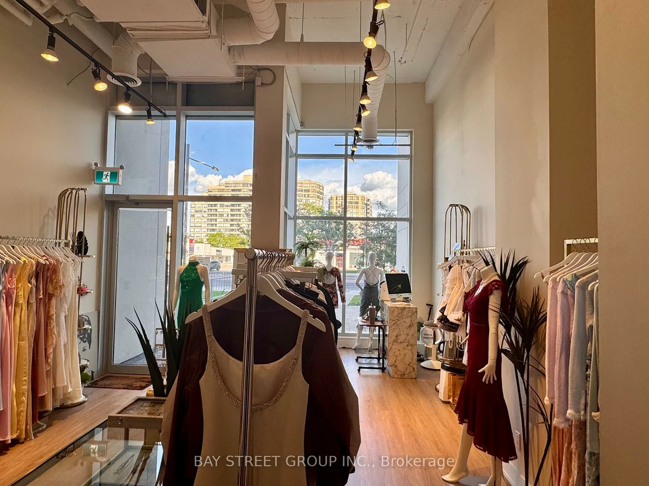 9610, Yonge, North Richvale, Richmond Hill