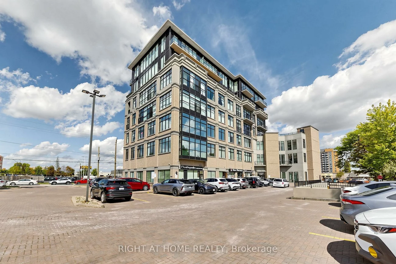 10376, Yonge, Mill Pond, Richmond Hill