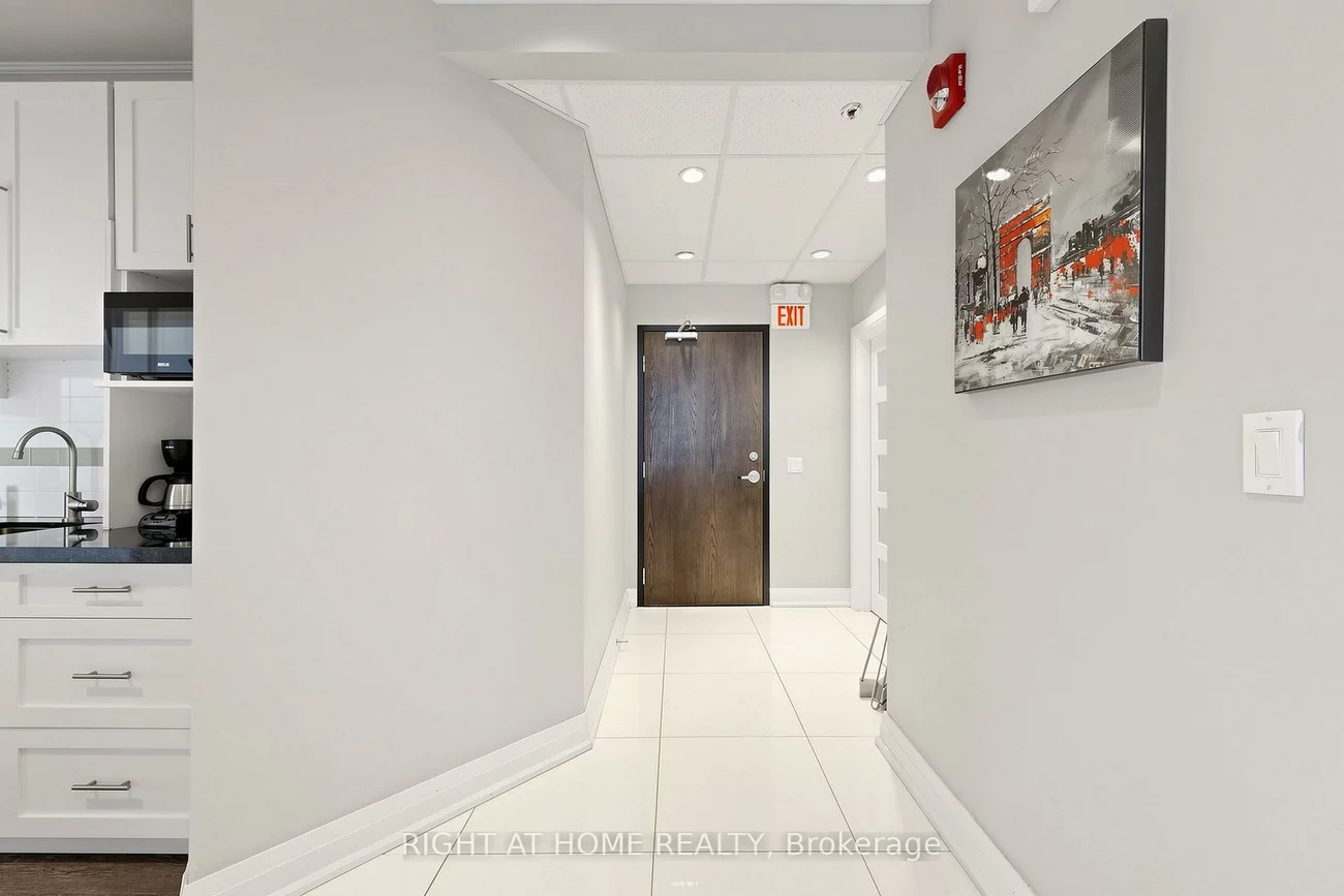 10376, Yonge, Mill Pond, Richmond Hill
