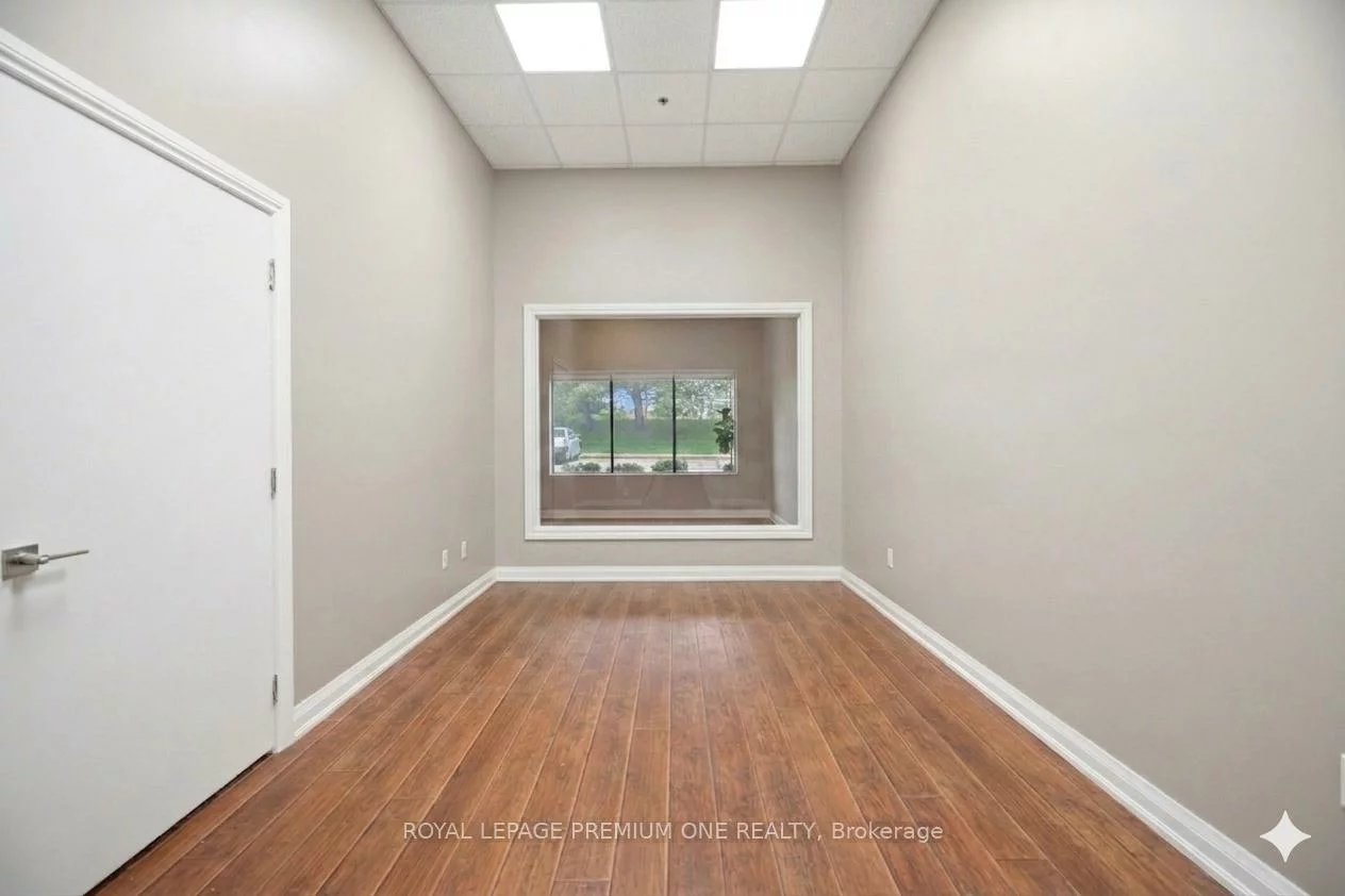 16, Sims, Beaver Creek Business Park, Richmond Hill