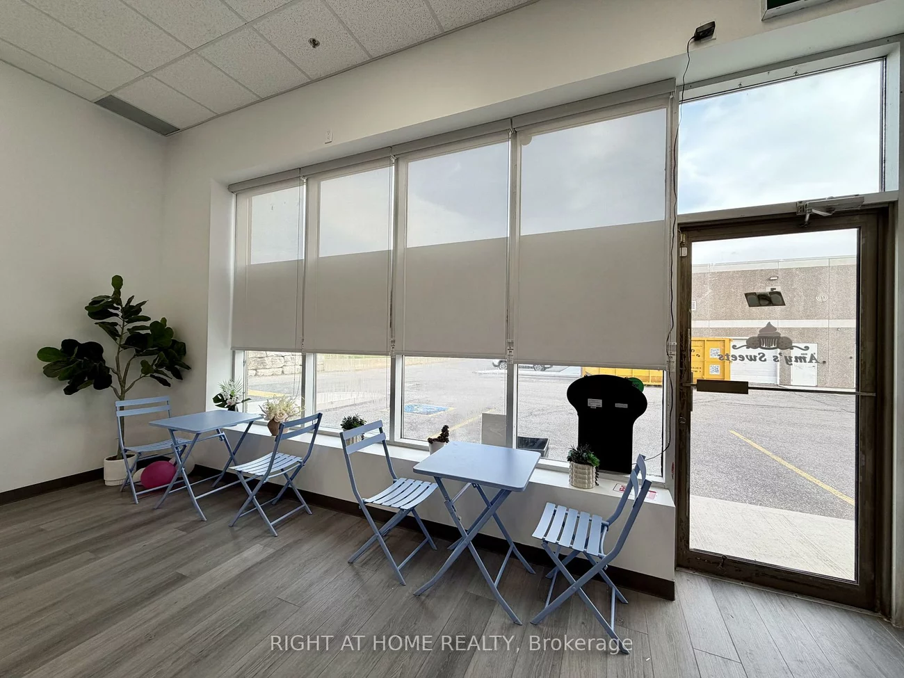1550, 16TH, Headford Business Park, Richmond Hill