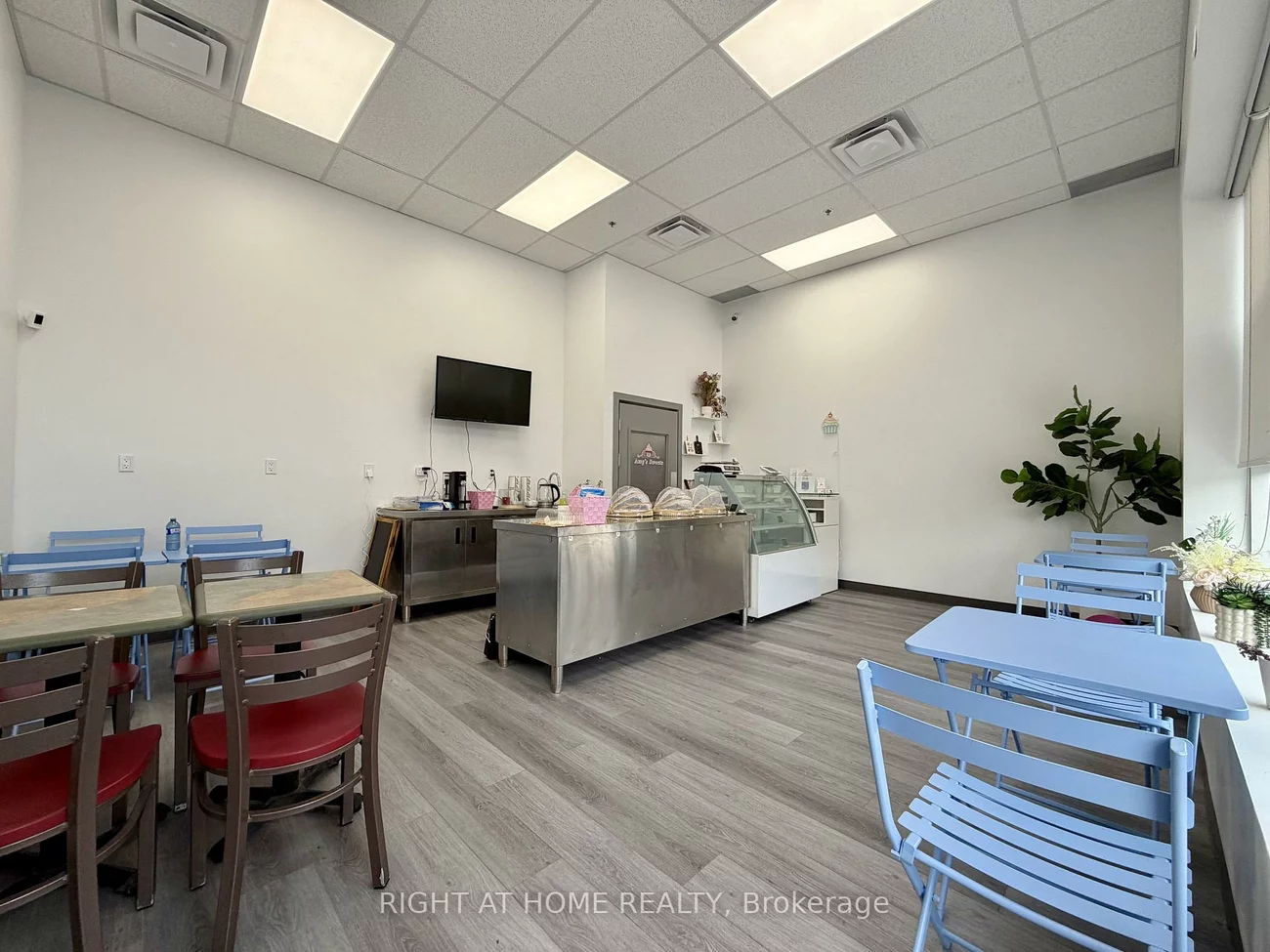 1550, 16TH, Headford Business Park, Richmond Hill