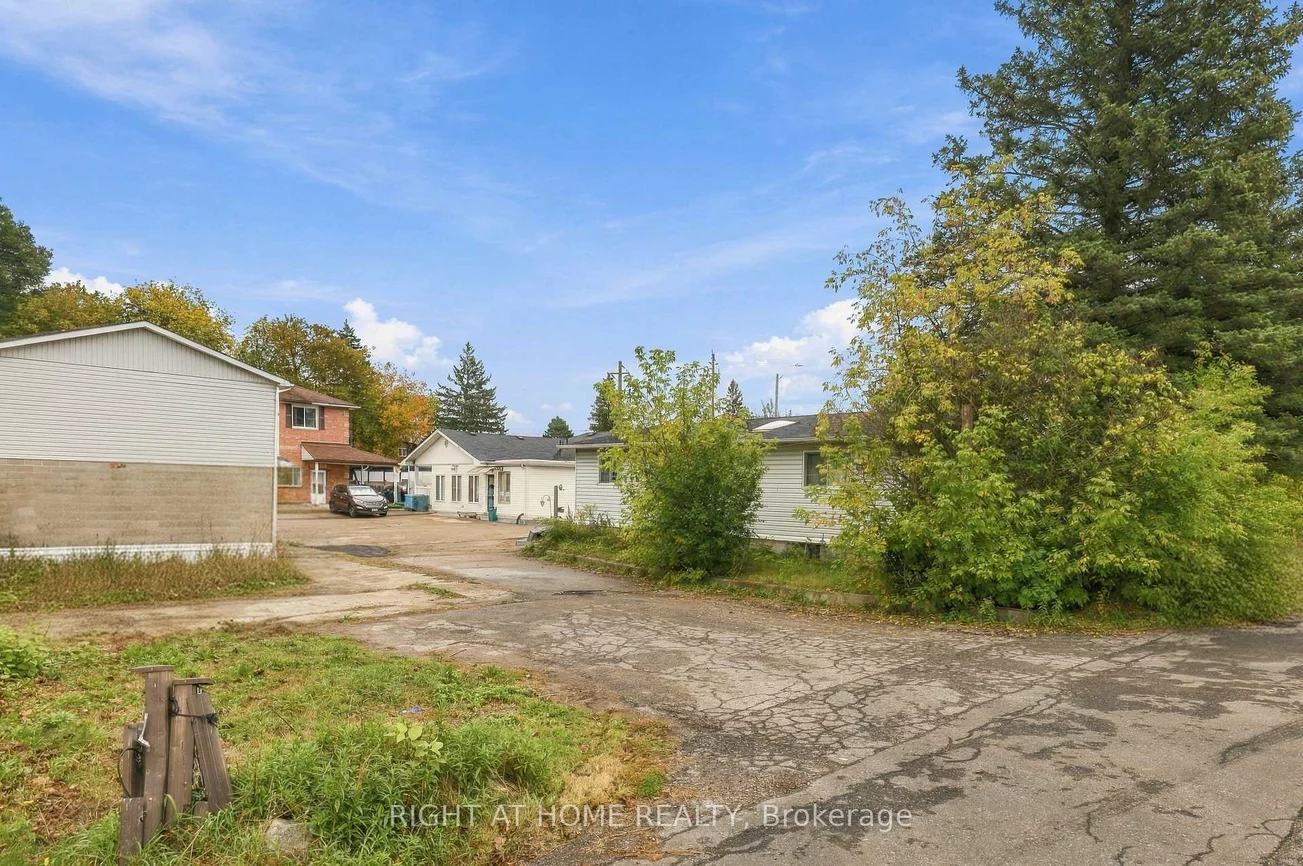 198, King, Oak Ridges, Richmond Hill