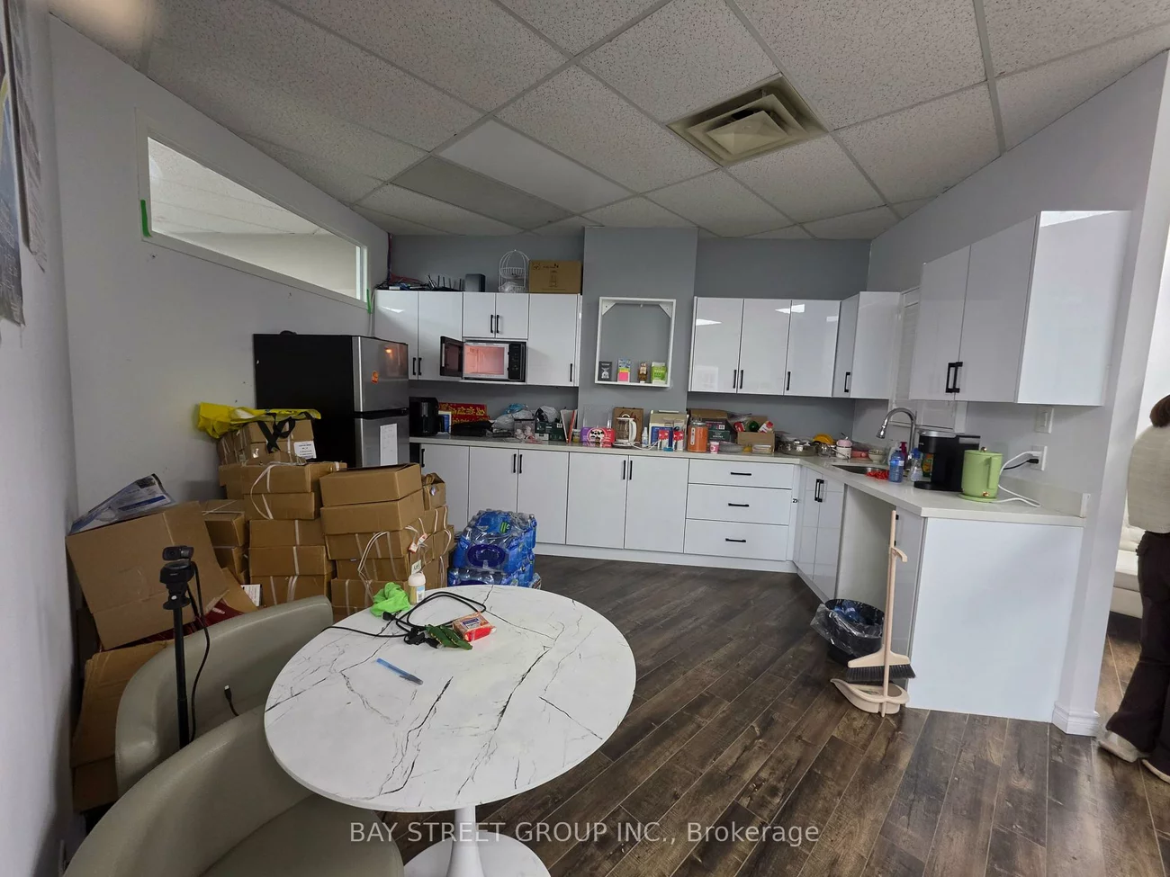 350, Highway 7, Doncrest, Richmond Hill