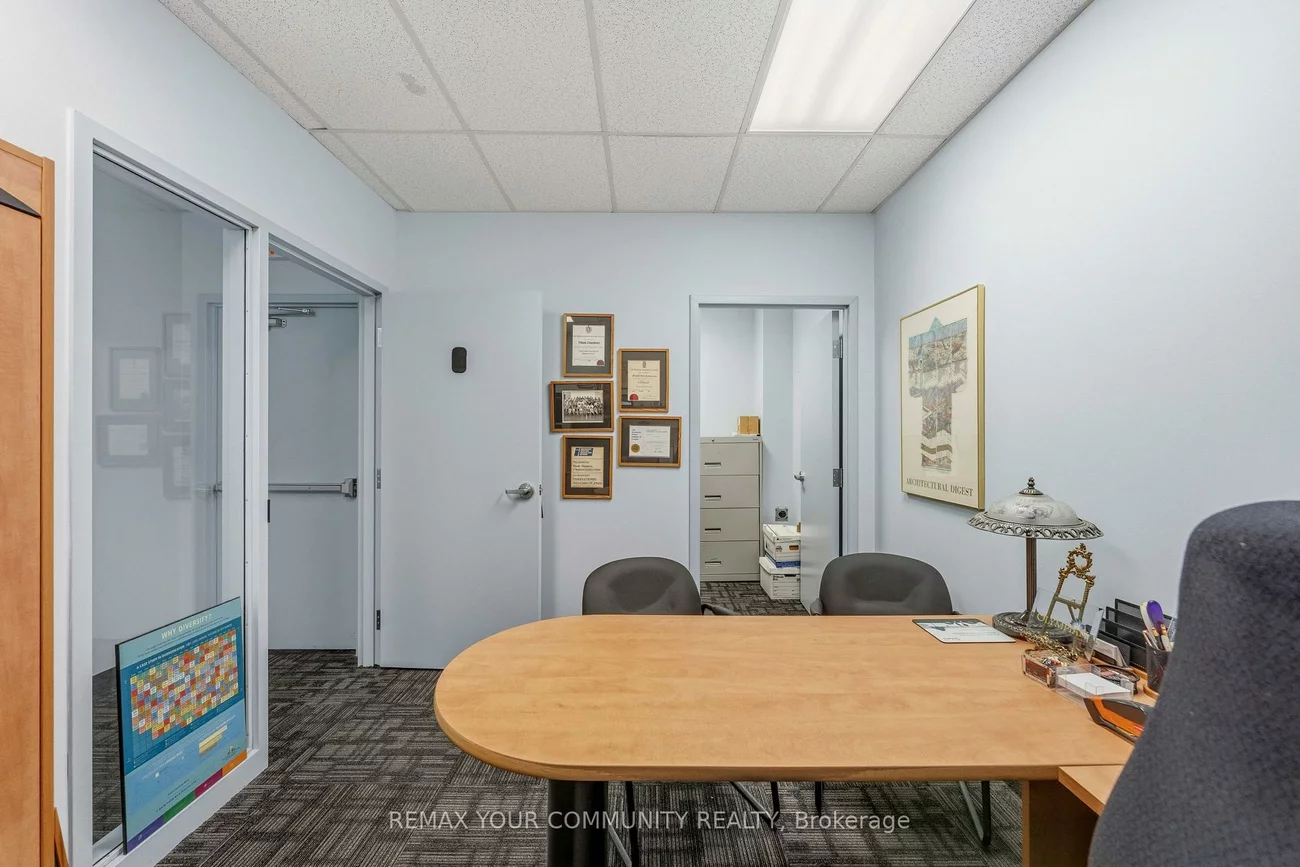 30, Fulton, Beaver Creek Business Park, Richmond Hill