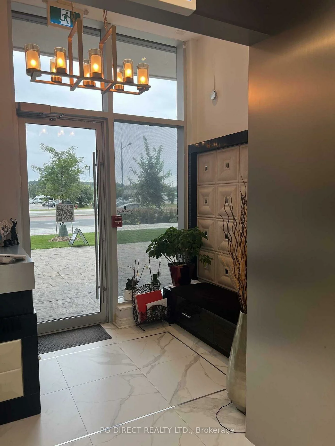9610, Yonge, North Richvale, Richmond Hill