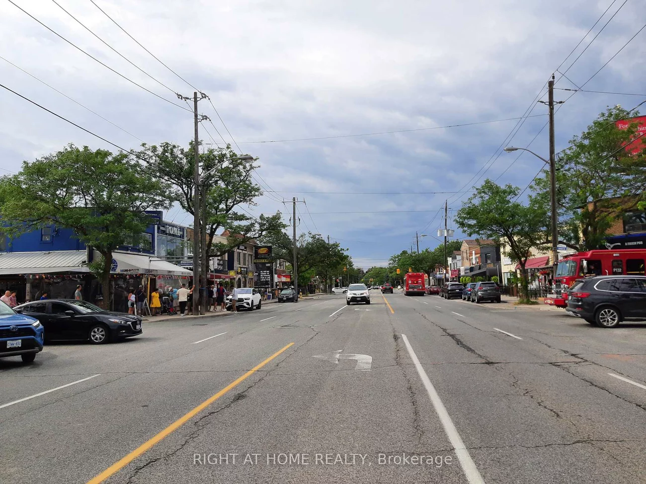 1977, Avenue, Bedford Park-Nortown, Toronto