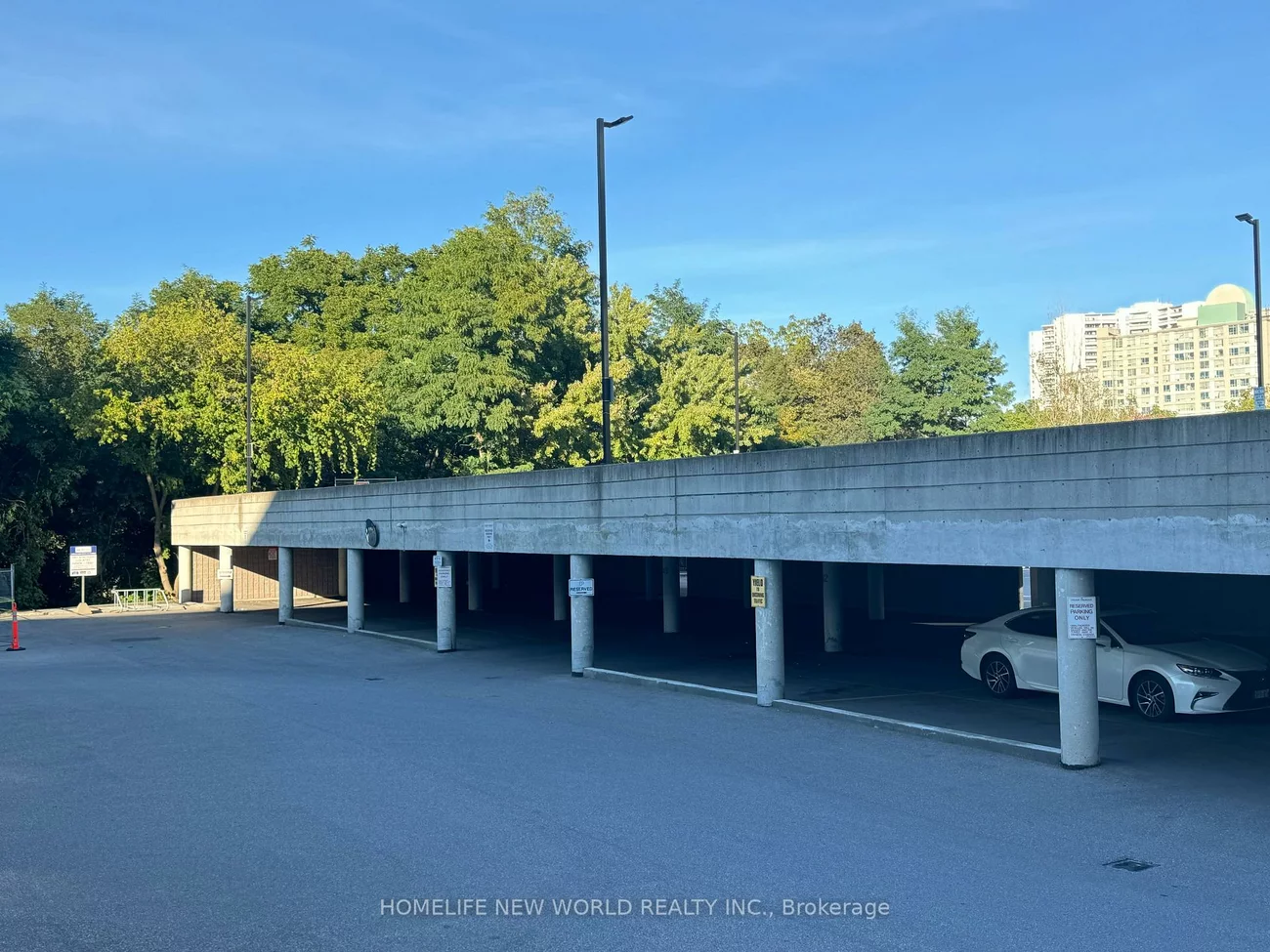 220, Duncan Mill, St. Andrew-Windfields, Toronto