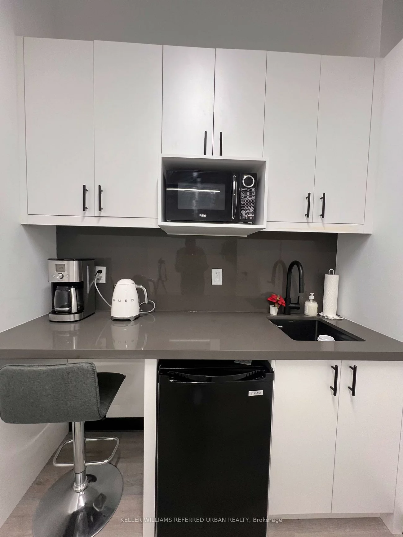 130, queens quay east, Waterfront Communities C8, Toronto