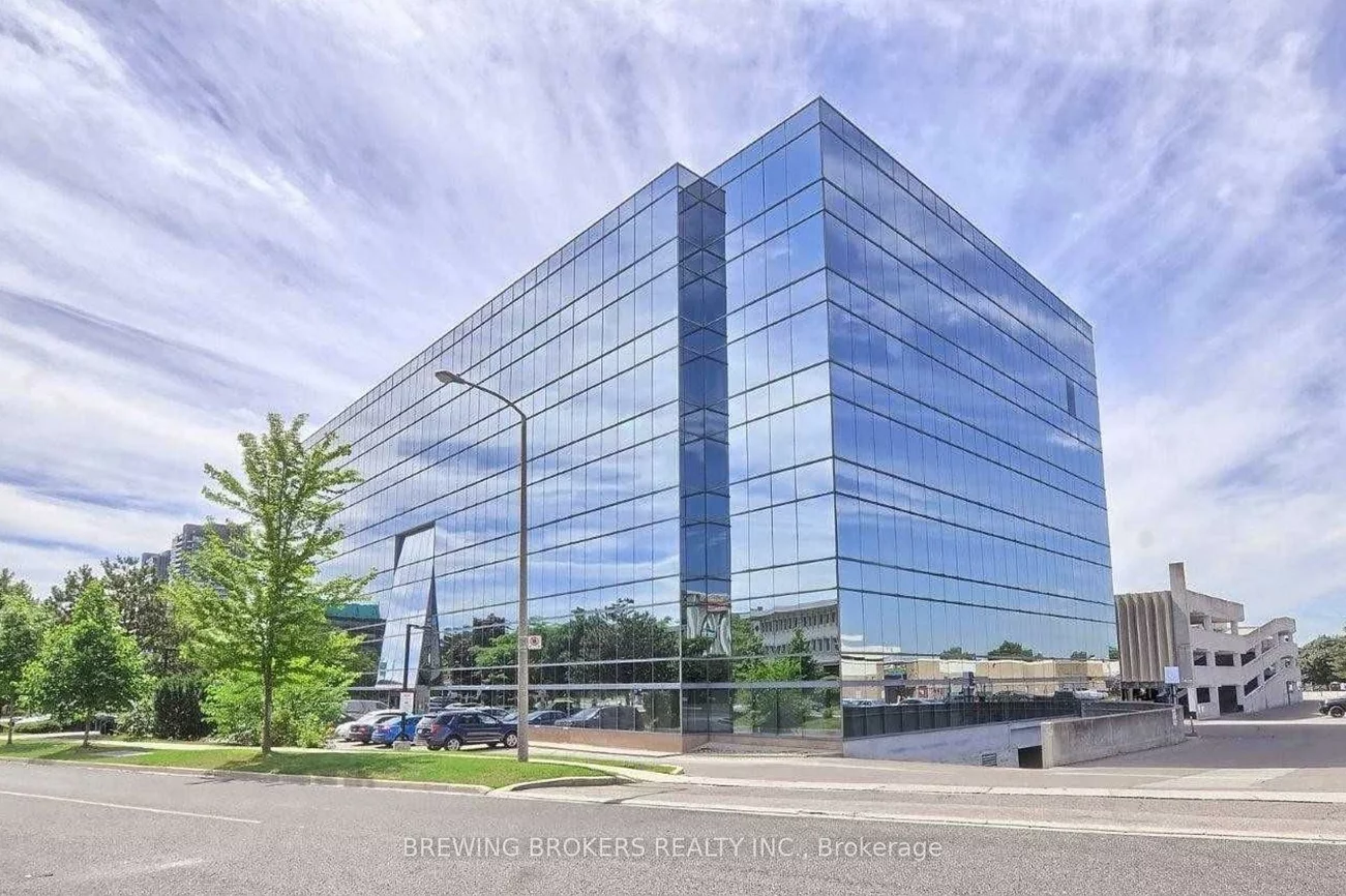 18, Wynford, Banbury-Don Mills, Toronto