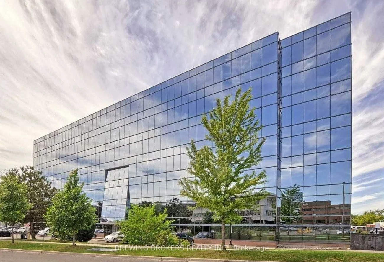 18, Wynford, Banbury-Don Mills, Toronto