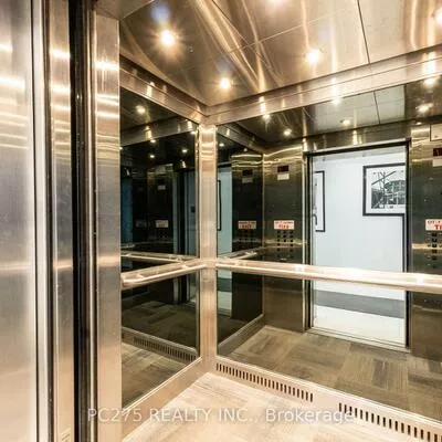 120, Eglinton, Mount Pleasant West, Toronto