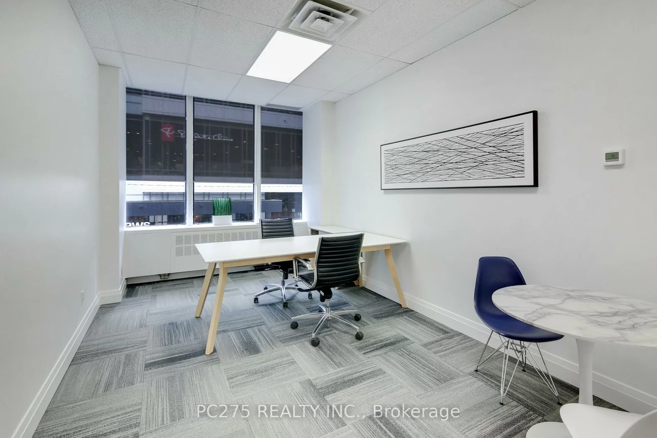 120, Eglinton, Mount Pleasant West, Toronto