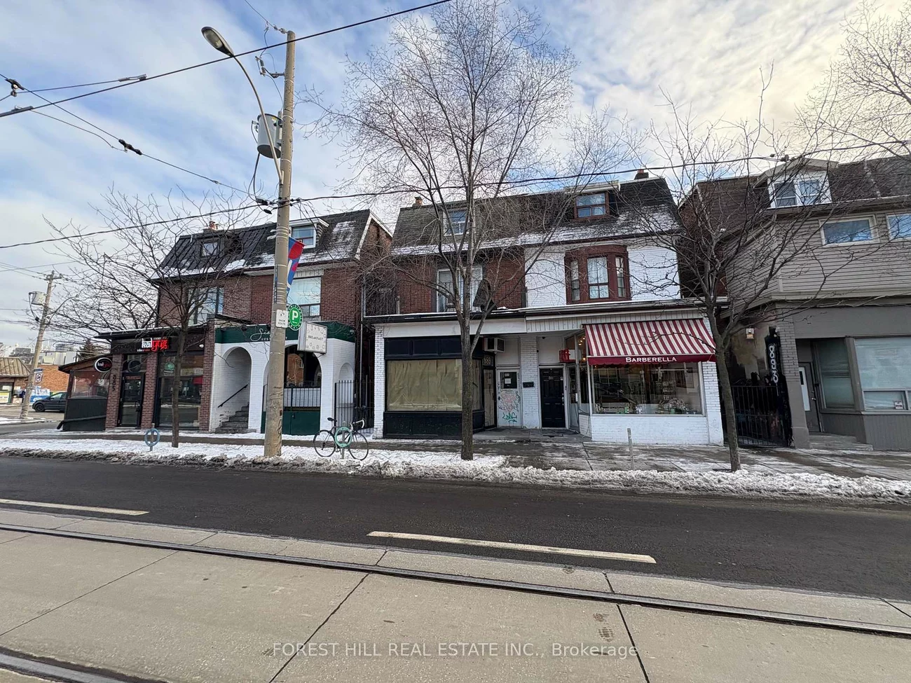 889, Dundas, Trinity-Bellwoods, Toronto