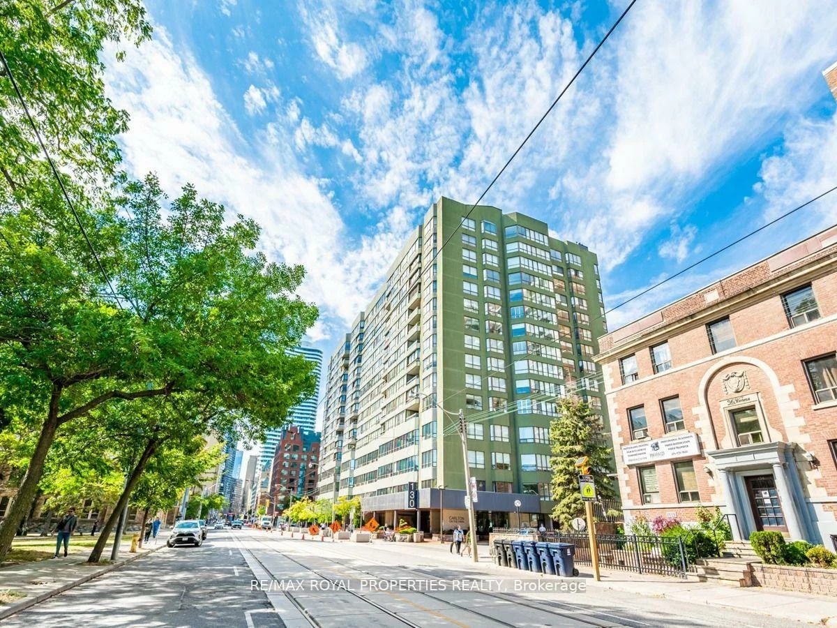 120, Carlton, Cabbagetown-South St. James Town, Toronto