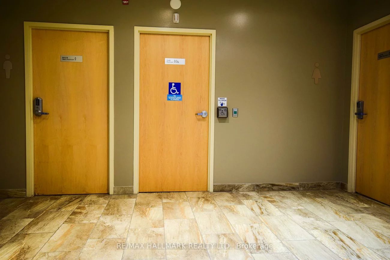 685, Sheppard, Bayview Village, Toronto