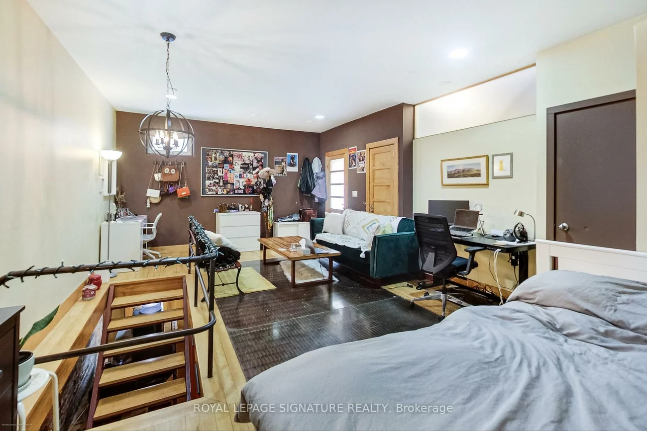 6, Littlehayes, Kensington-Chinatown, Toronto