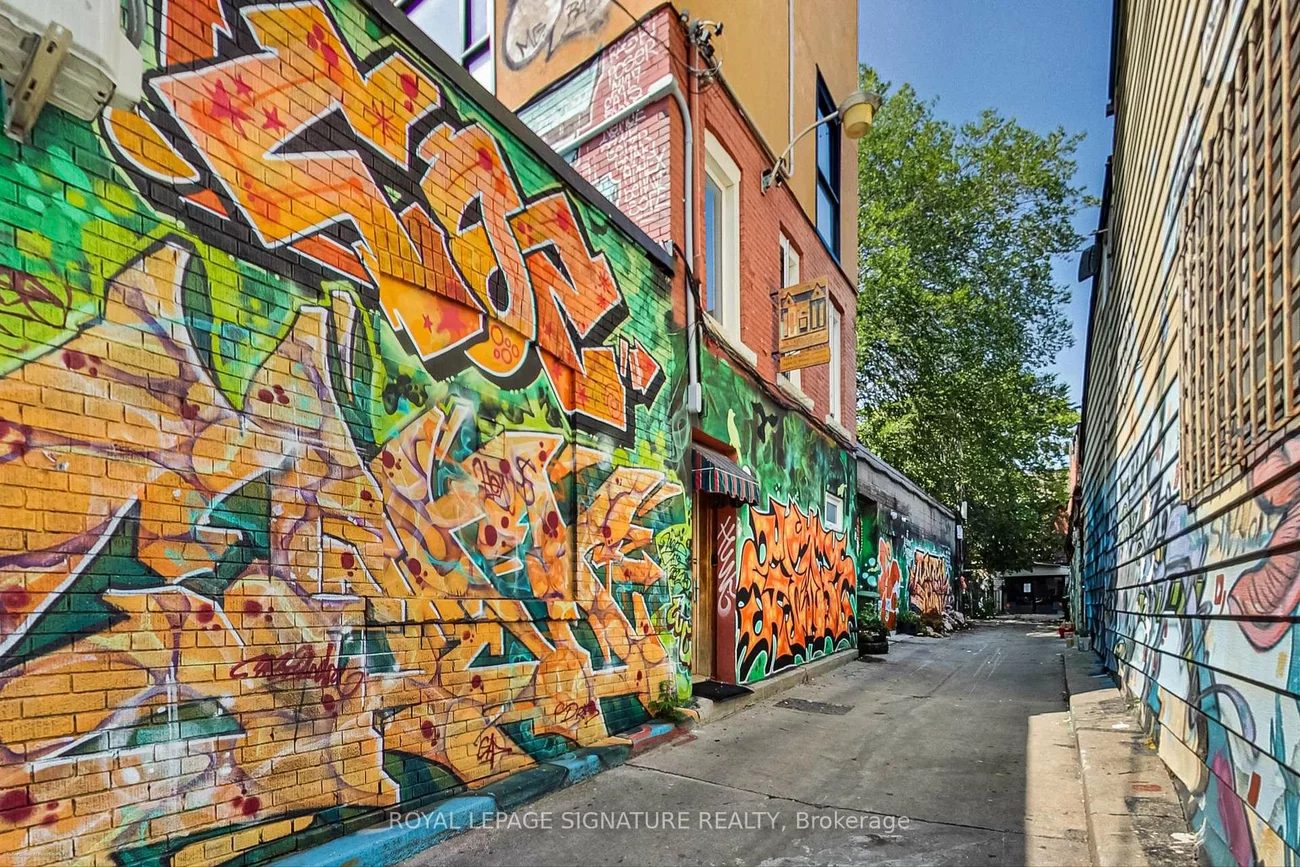 6, Littlehayes, Kensington-Chinatown, Toronto